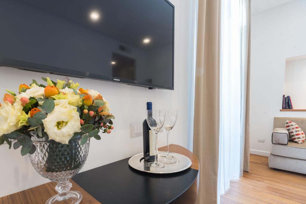 900 Piazza Del Popolo Bed & Breakfast โรม ภายนอก รูปภาพ
