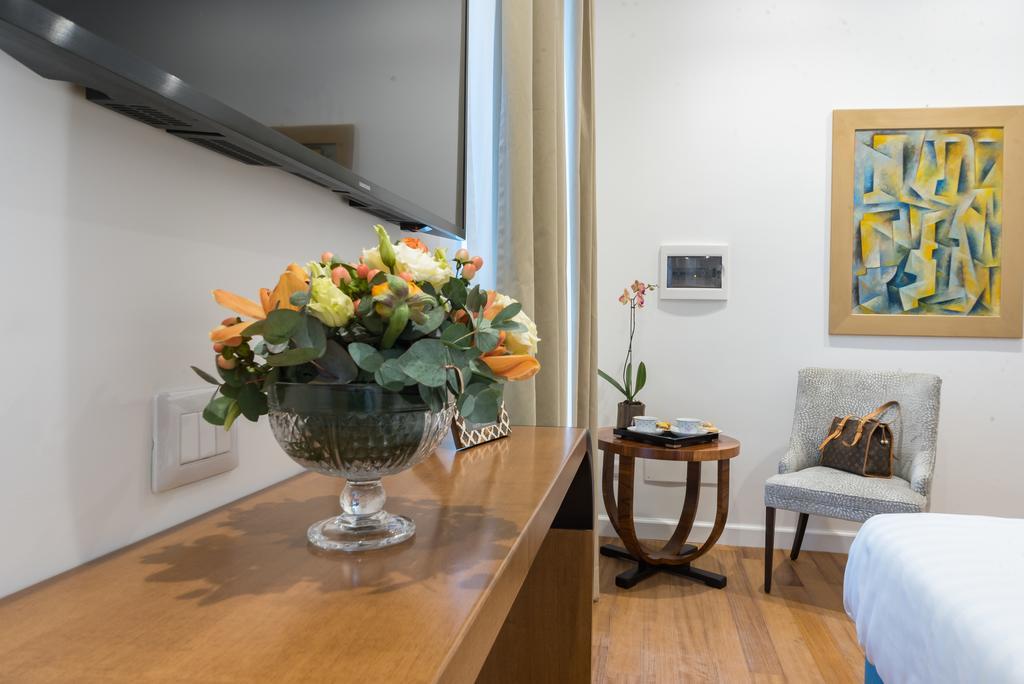 900 Piazza Del Popolo Bed & Breakfast โรม ภายนอก รูปภาพ