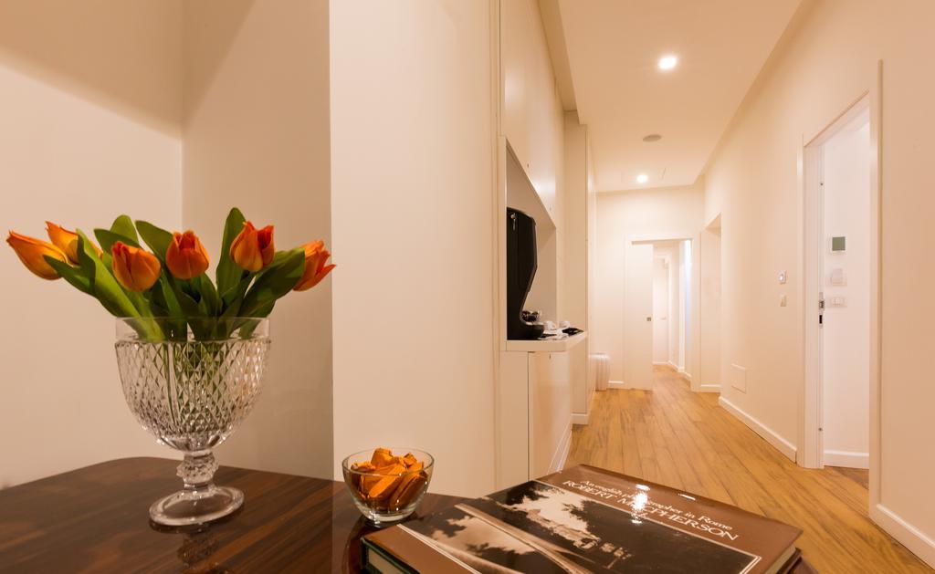 900 Piazza Del Popolo Bed & Breakfast โรม ภายนอก รูปภาพ