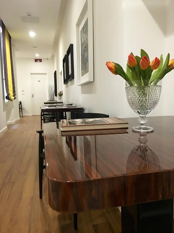 900 Piazza Del Popolo Bed & Breakfast โรม ภายนอก รูปภาพ