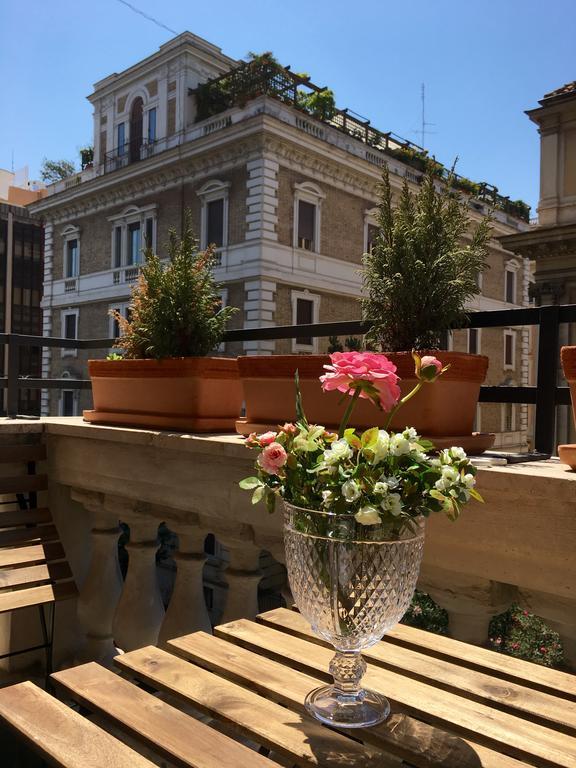 900 Piazza Del Popolo Bed & Breakfast โรม ภายนอก รูปภาพ