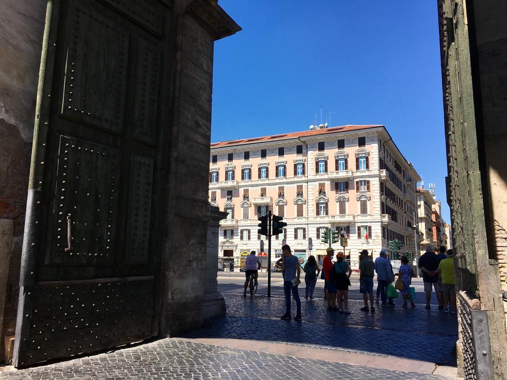 900 Piazza Del Popolo Bed & Breakfast โรม ภายนอก รูปภาพ